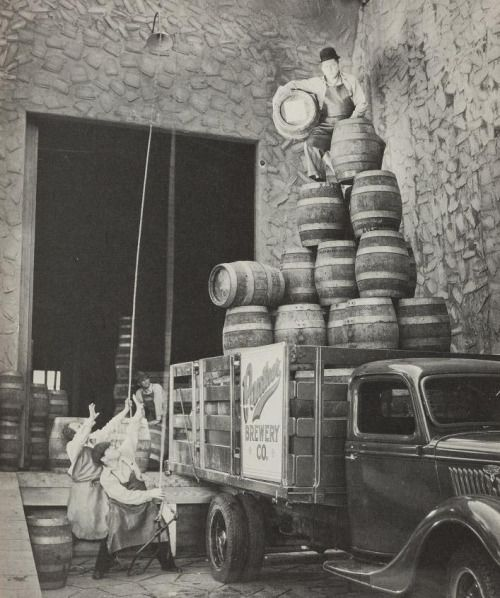 Smarter than Every Economist tweet media