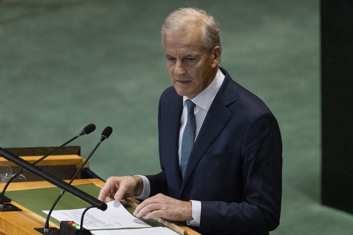NorwayUN's tweet photo. PM @jonasgahrstore at #SummitOfTheFuture plenary, highlighting 3 points in the Pact:
1⃣our commitment to international law, including human rights
2⃣the urgent need to address climate change
3⃣no sustainable development without peace &amp; security
Statement: https://t.co/Ncbks4BjMh https://t.co/4CO8XgAc5R