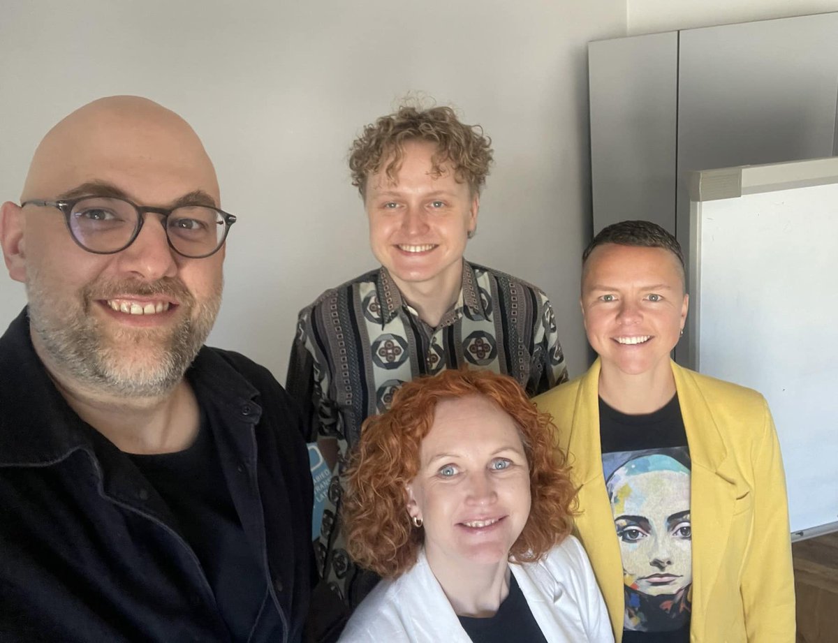 📚 Korupcija viduslaikos un ne tikai!

👉 Jaunajā raidierakstā "Kā uz DELNAS" sarunājamies ar vēsturnieku, Latvijas Kultūras akadēmijas asociēto profesoru, akadēmijas Kultūras un mākslu institūta vadošo pētnieku @strenga .