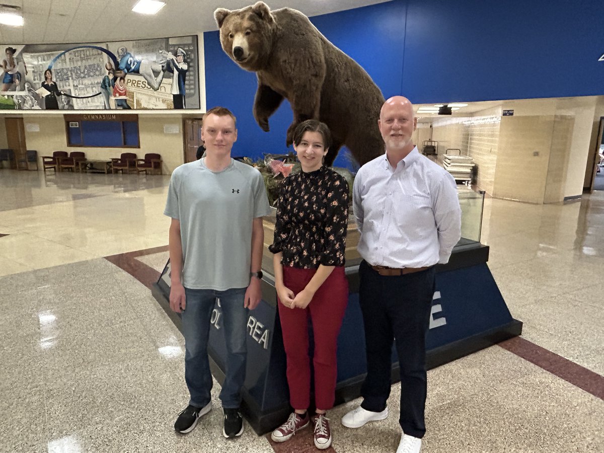 EAHS seniors Noah Breneman and Lillian Ross have been named semifinalists in the 2025 National Merit Scholarship Program! Less than 1% of high school seniors reach this prestigious milestone, and we're incredibly proud of Noah and Lillian!

Full Story⬇️
tinyurl.com/57pefn2n