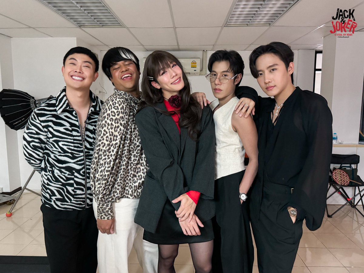 jackandjoker_'s tweet photo. เธอเป๊ะ ฉันก็เป๊ะ

EP3 U STEAL MY HEART
#JACKANDJOKEREP3 https://t.co/B1Ii73l7EX