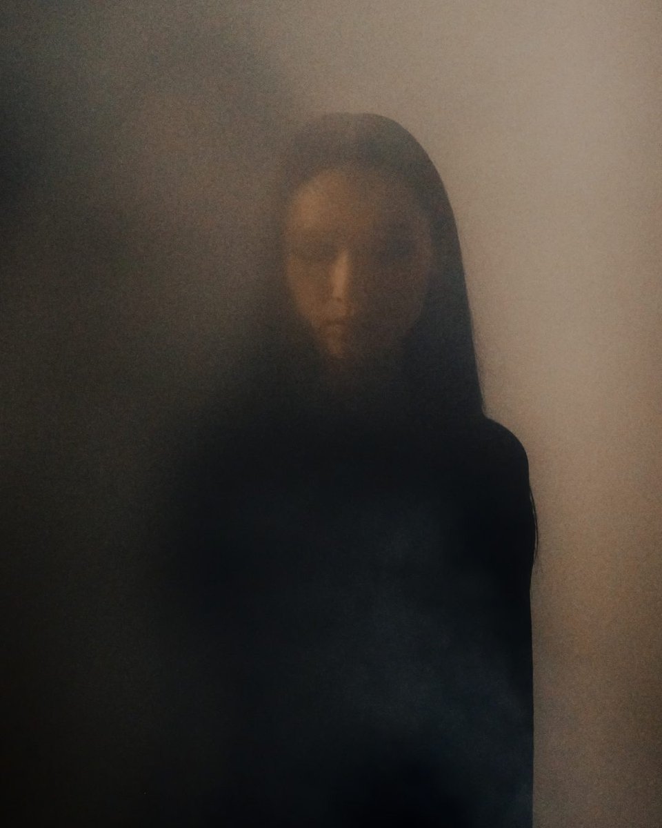 JoMaloneLondon's tweet image. Original and distinctive, Dark Amber &amp;amp; Ginger Lily Cologne Intense blends the clean sensuality of black cardamom with fresh lily, enriched with amber. #CologneIntense jomalonelondon.visitlink.me/J8jhgm