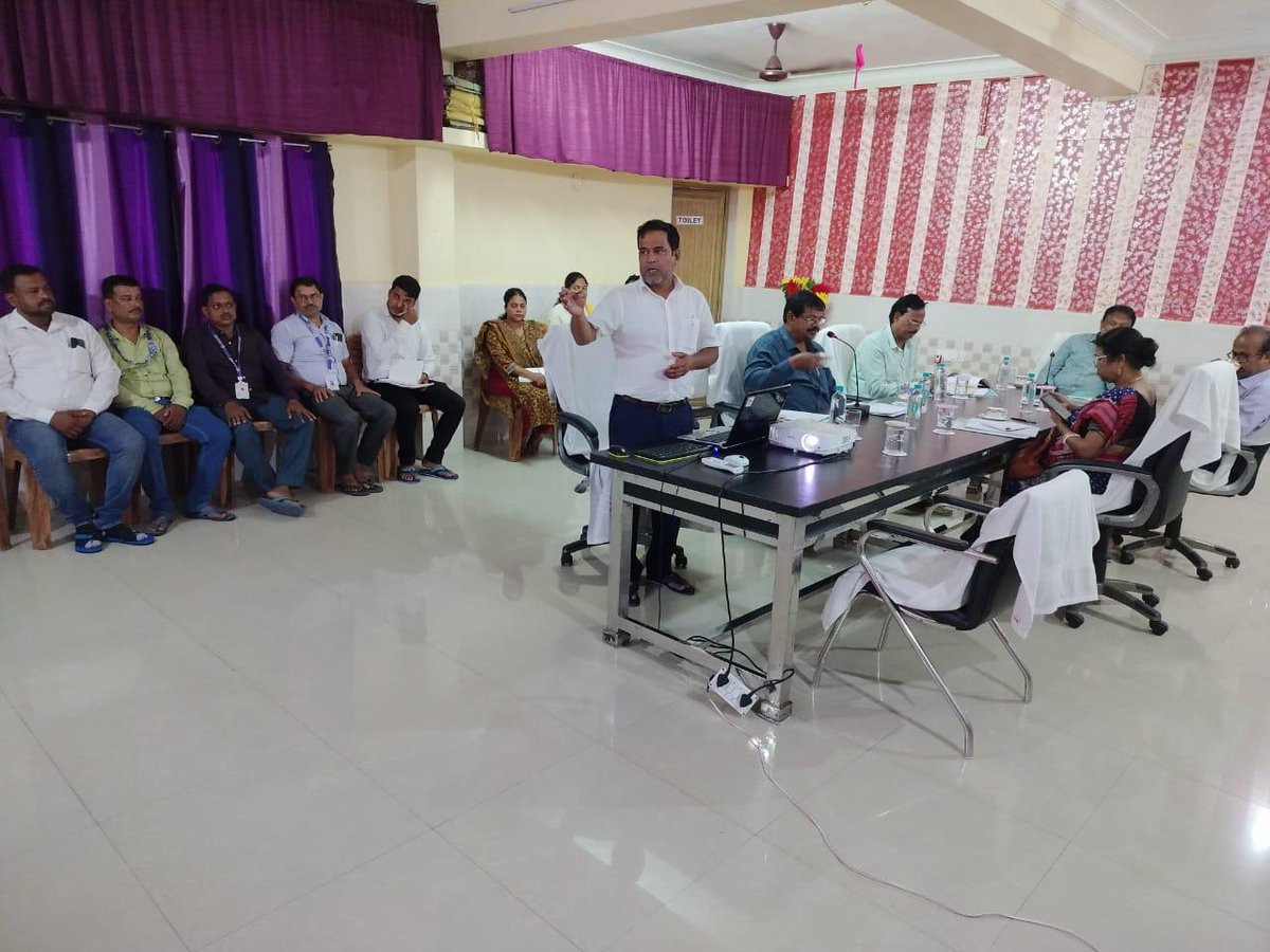 Collector &amp; DM,Bhadrak along with CEO,Zillaparishada,DSSO,DSWO,CDMO made a  visit to CRSR.During visit he visited different units of CRSR and interacted with staff &amp; inmates. A meeting of District Management Team (DMT) of DDRC,Bhadrak held today in the CRSR Building.