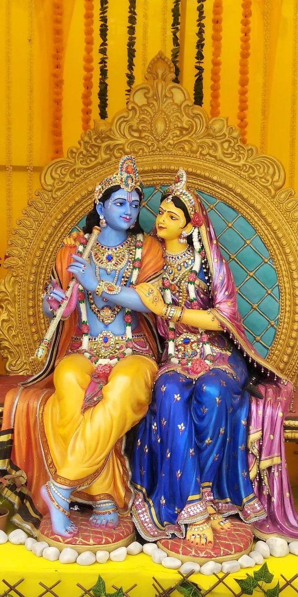 shiyaofficial's tweet photo. Their love was not bound by time, nor was it by space; it was divine, transcending beyond mortal realms
#Nivan #krishna https://t.co/Taq83dmNat