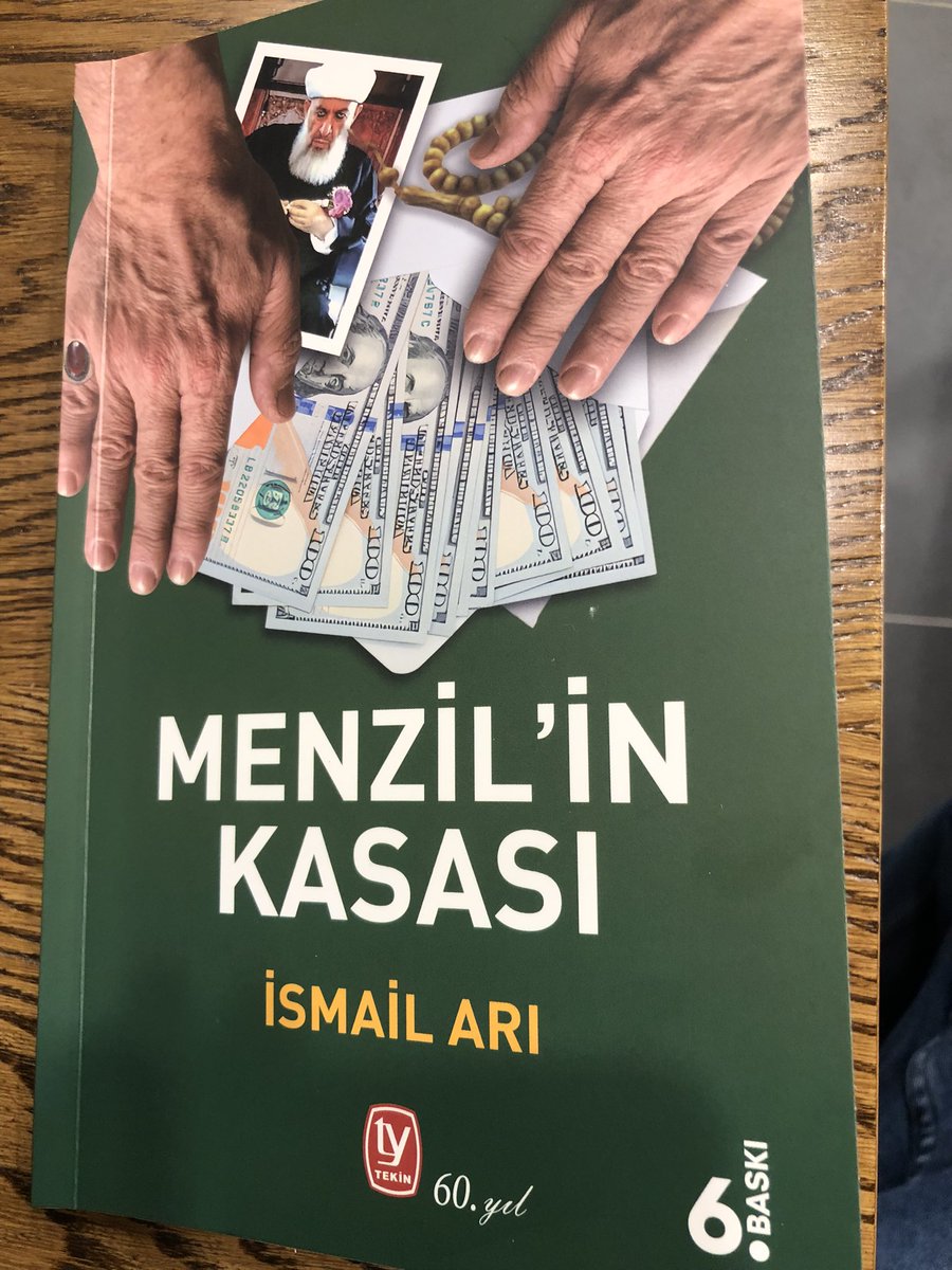 alsancaktarikk's tweet photo. #ismailari bu rahatlığın nerden geliyor ? Sen yillarca insanlardan para alarak şantaj yaparak haber yapip para alan ve kazanan birisin.Birde bunu marifet diye gururlanip ,kendini dev gazeteci goruyorsun.Kalitesizmisin sen ? 🥳😁 https://t.co/PBtftdGk58