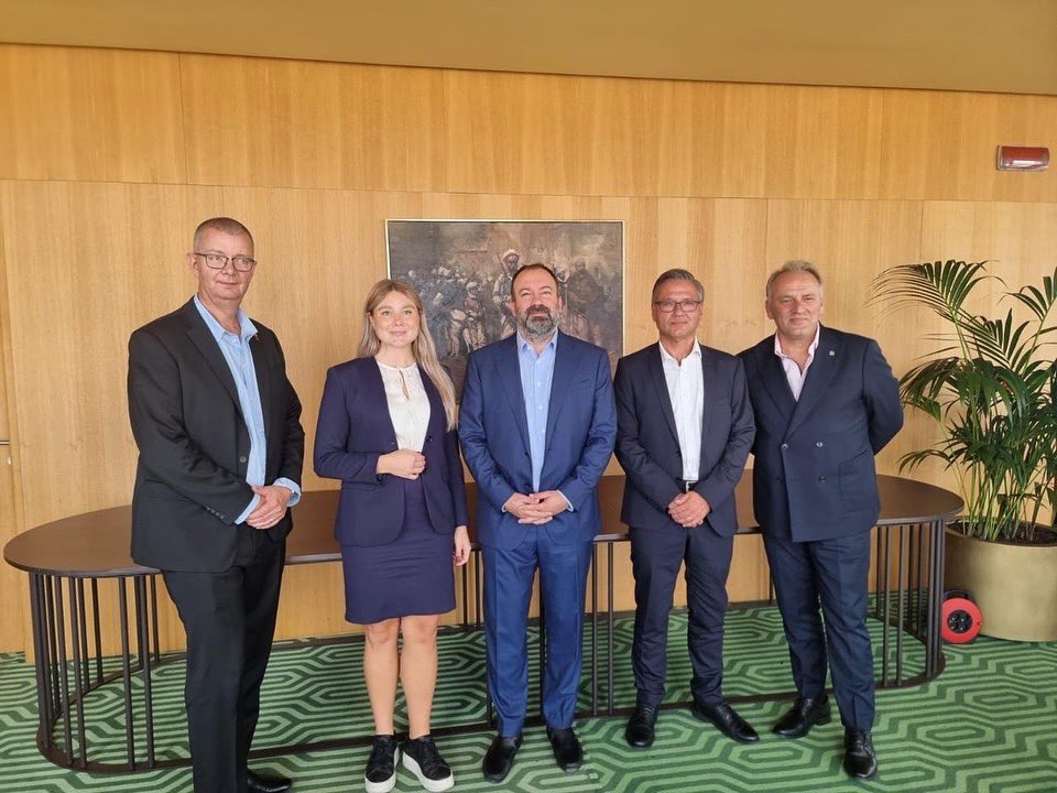 Arbjan's tweet image. Takim me delegacionin suedez, për të diskutuar mbi sfidat e pushtetit vendor dhe bashkëpunimin në arsim, kulturë dhe turizëm.

#Shqipëria2030
#BashkitëForta
#PushtetiVendor