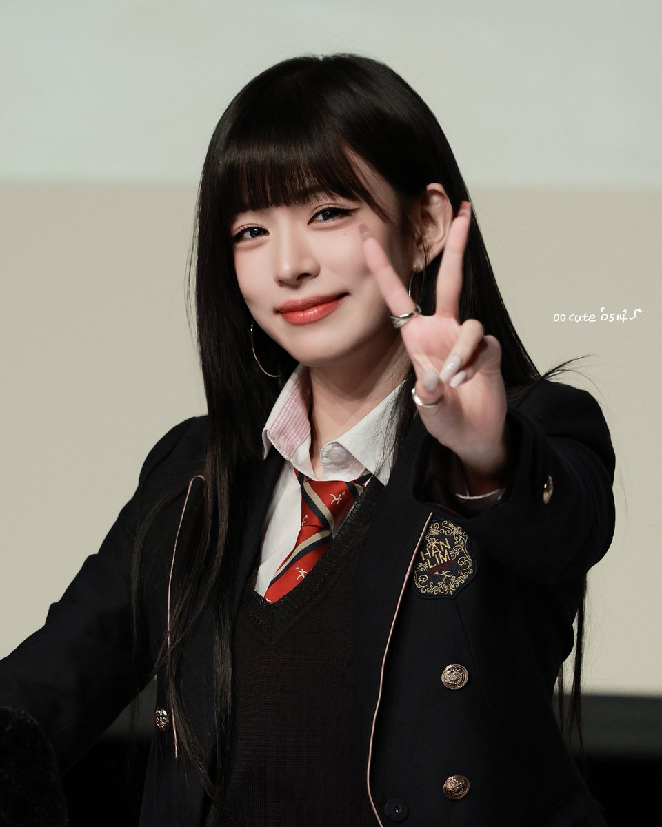 00cute0514's tweet photo. 240913 hq

#fromis_9 #프로미스나인 #chaeyoung #이채영 https://t.co/Hwv9XV9VOv
