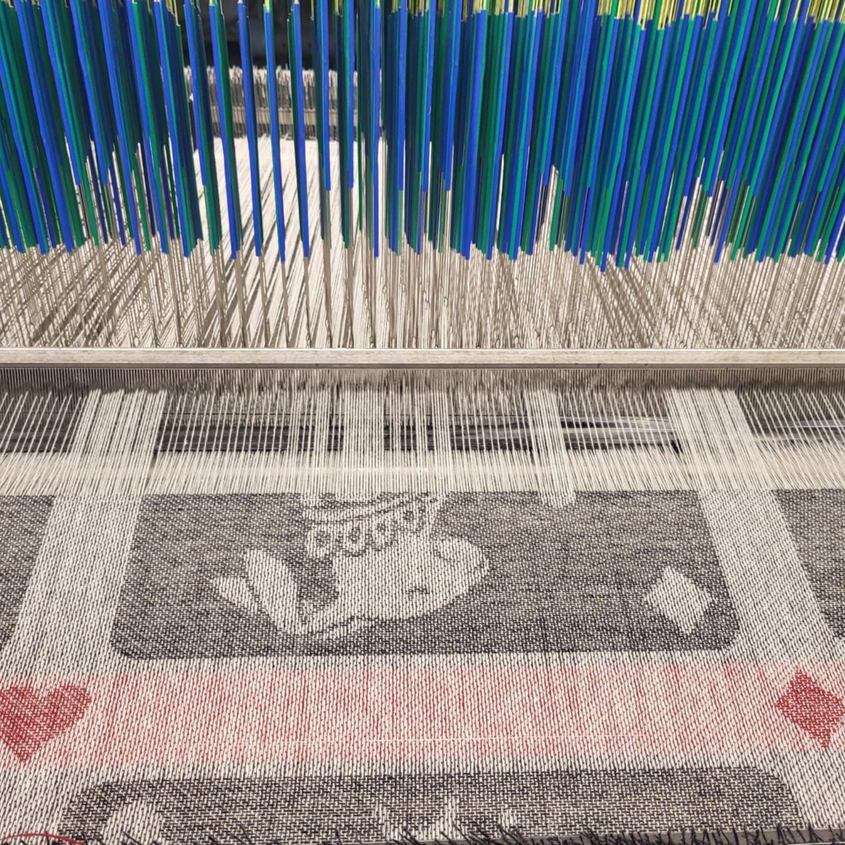 TextileJj's tweet image. It’s important to note with the Home Likes collection that we haven't cut corners to produce a more cost effective range. The collection still fits perfectly with our values. Made with a cosy blend of new wool and recycled merino wool. 
#woolblanket #woolthrow #merinowoolblanket