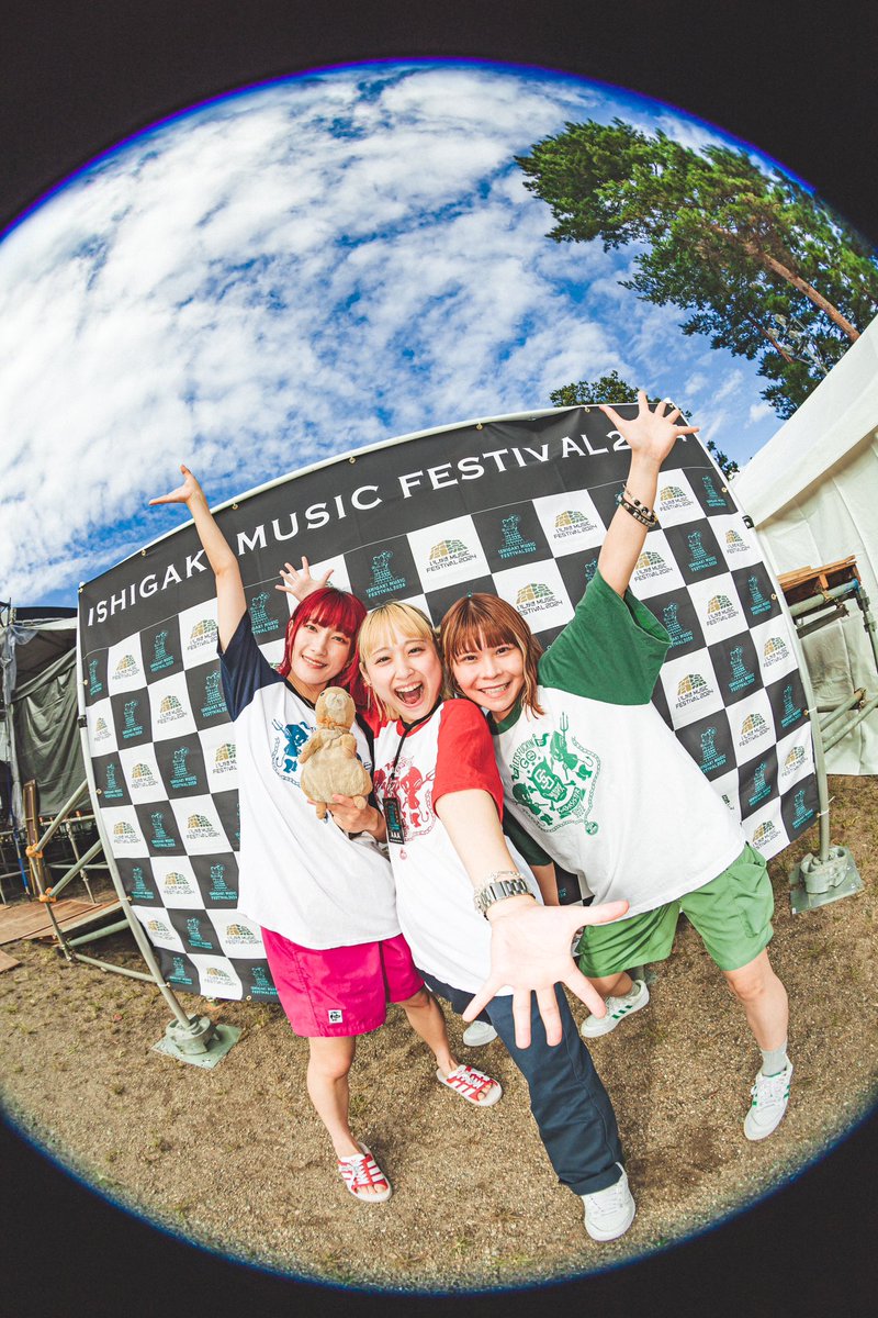 saba_sister's tweet photo. いしがきMUSIC FESTIVAL 2024

イベントポスターに
音楽は「その時代の空気を変える力がある」と書いてありました。

今日のライブは少しでも変えたい、
盛岡を盛り上げたいという
大きな気持ちで挑みました❗️

目撃してくれた皆さん
本当にありがとうございました❤️‍🔥 https://t.co/c72LbVhvlL