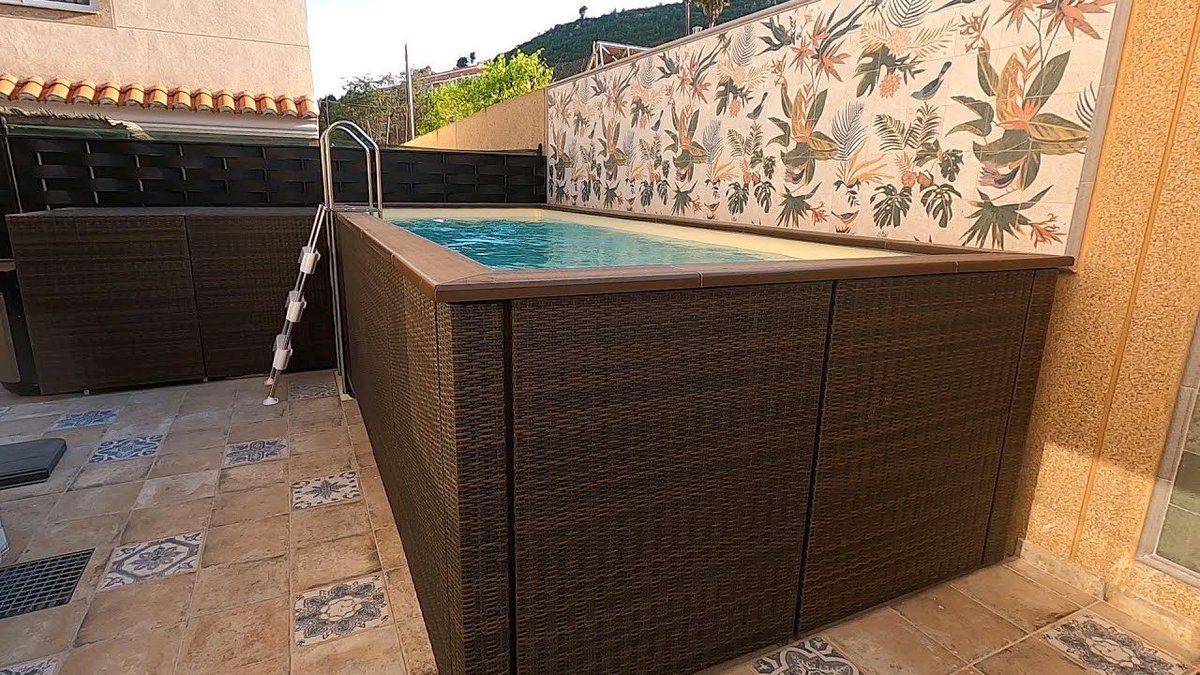 Instalación Piscina desmontable Laghetto Diva Rattan by <a href="/esteval/">Esteva López</a>
 bit.ly/3XCfY6a