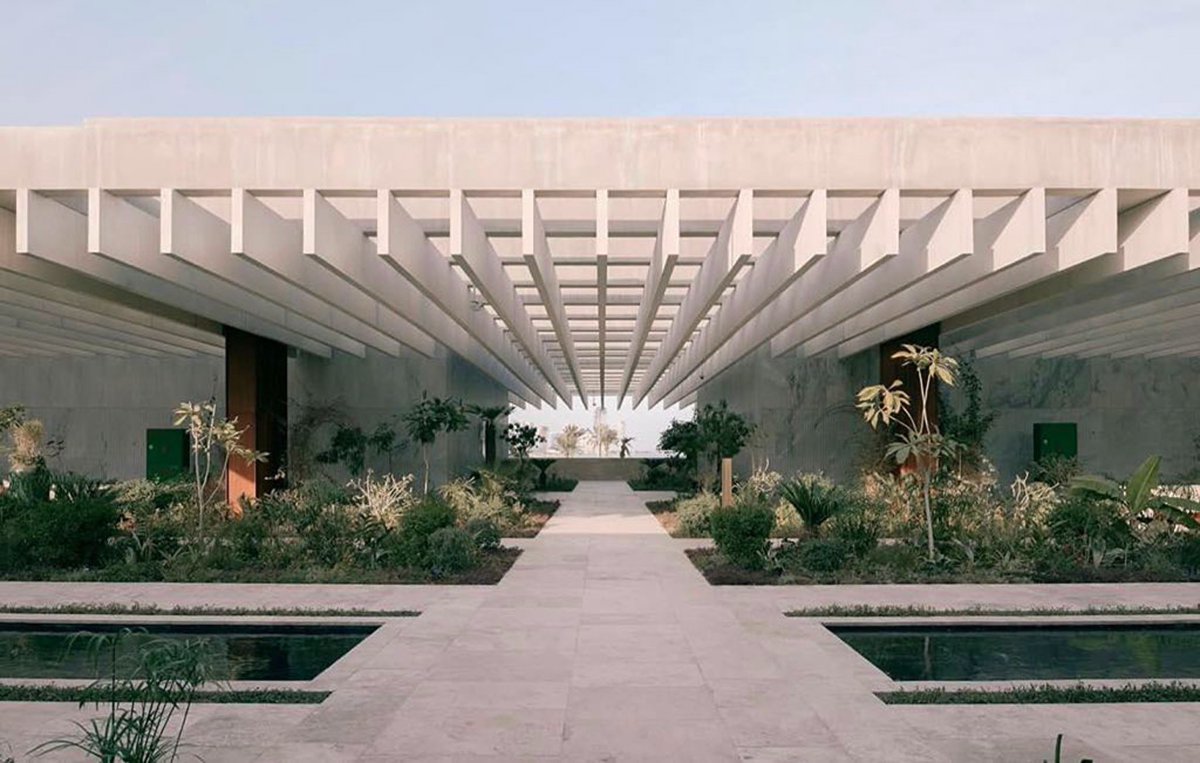 luusssso's tweet photo. The former Ministry of Interior building in Doha, Qatar was transformed into a 5 star hotel and it is absolutely stunning https://t.co/N2SweqdM4N