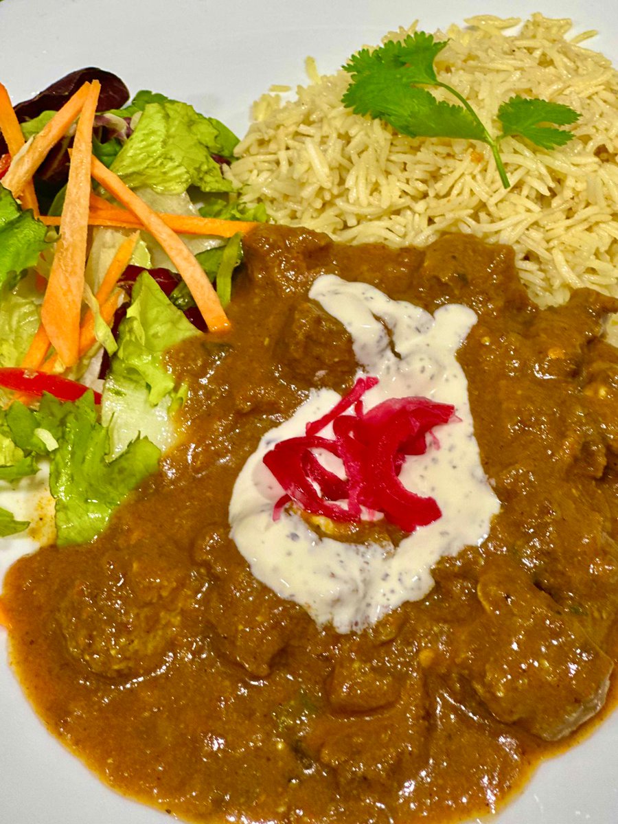 jollyskafe's tweet image. Dive into flavour,  Lamb Curry with Fragrant Yellow Rice

Visit us at Jollys Kafe

#JollysKafe #HoweBridge #Leigh #FarmFresh
#HandcraftedFood #LocalCafe #sale #altrincham #timperley #wythenshawe