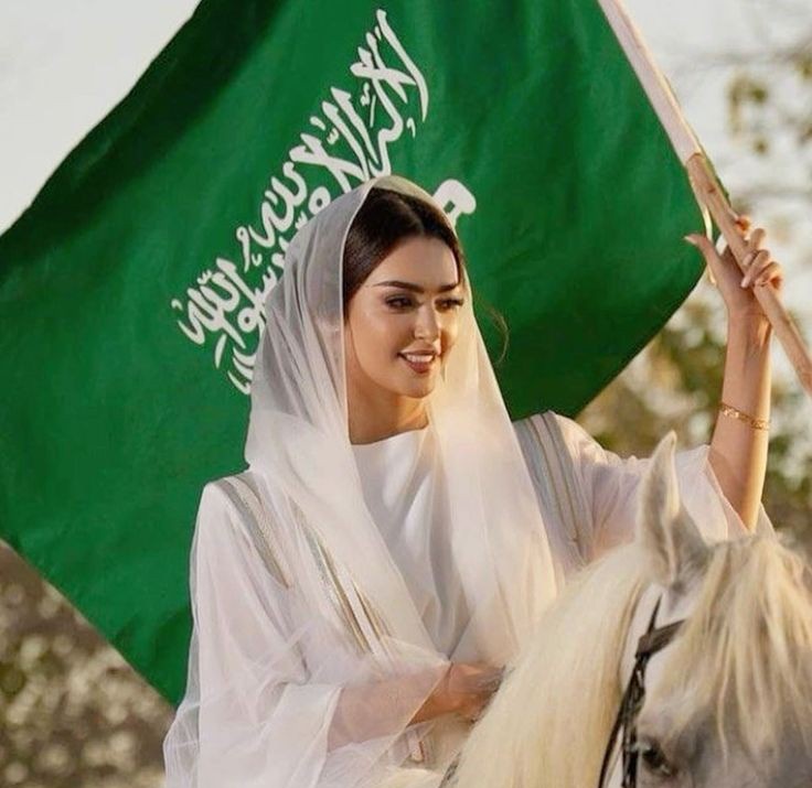 ͏
͏
كل عام والمملكة العربية السعودية 
قيادةً وشعباً بخير وأمان 🤍

#اليوم_الوطني_السعودي_94