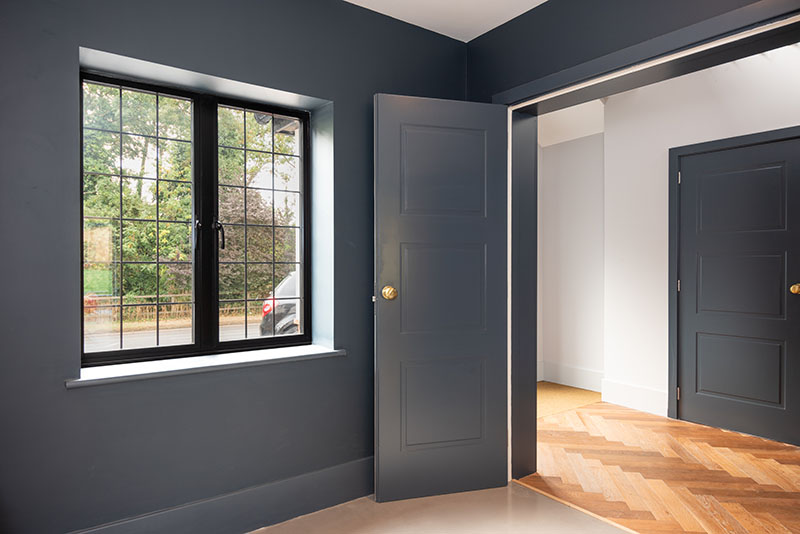 DiscoverAir's tweet image. Is it time to update your windows? If you’re thinking about swapping out your current glazing for new high-quality, aluminium windows, opt for aïr. 

Read our blog to find out why we should be at the top of your list: bit.ly/3Htwr5e

#newblog #discoveraïr #newwindows