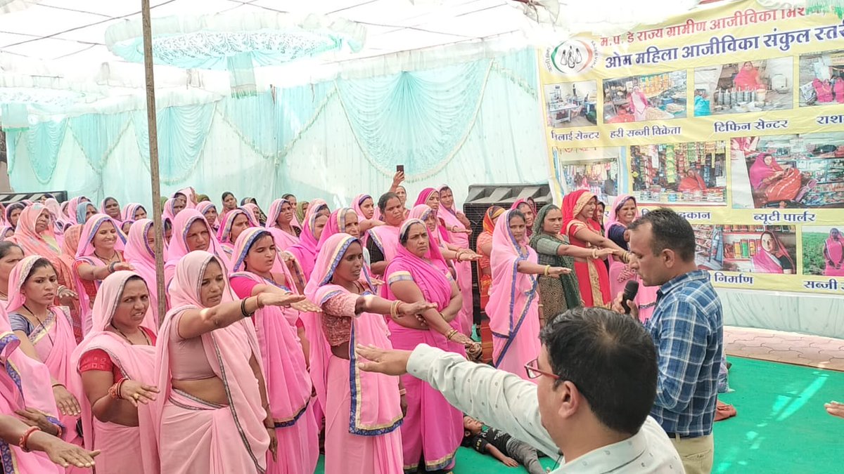 CEO Zila Panchayat Indore tweet media