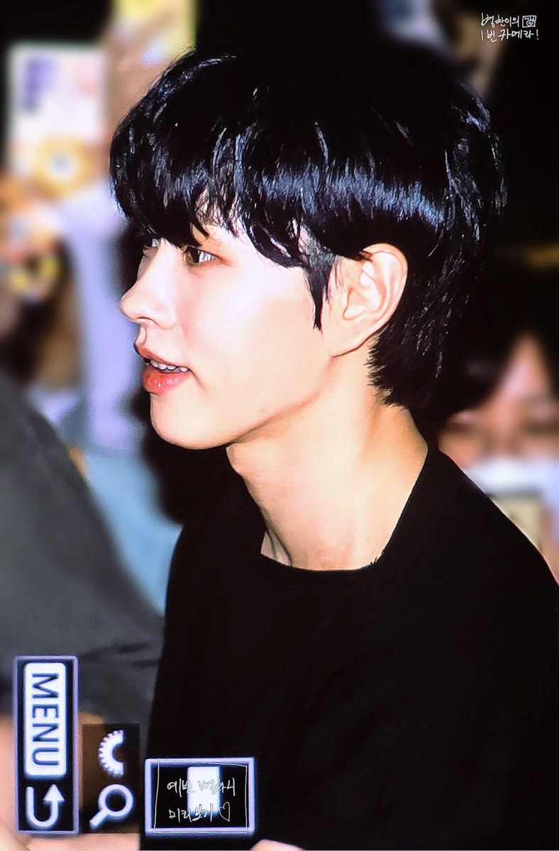 take_bchan's tweet photo. 240923 불후의명곡 퇴근 prev.

🖤🖤

#이병찬 ㅋㅋㅋㅋ🙄🙄 https://t.co/4GvdW7HuBa