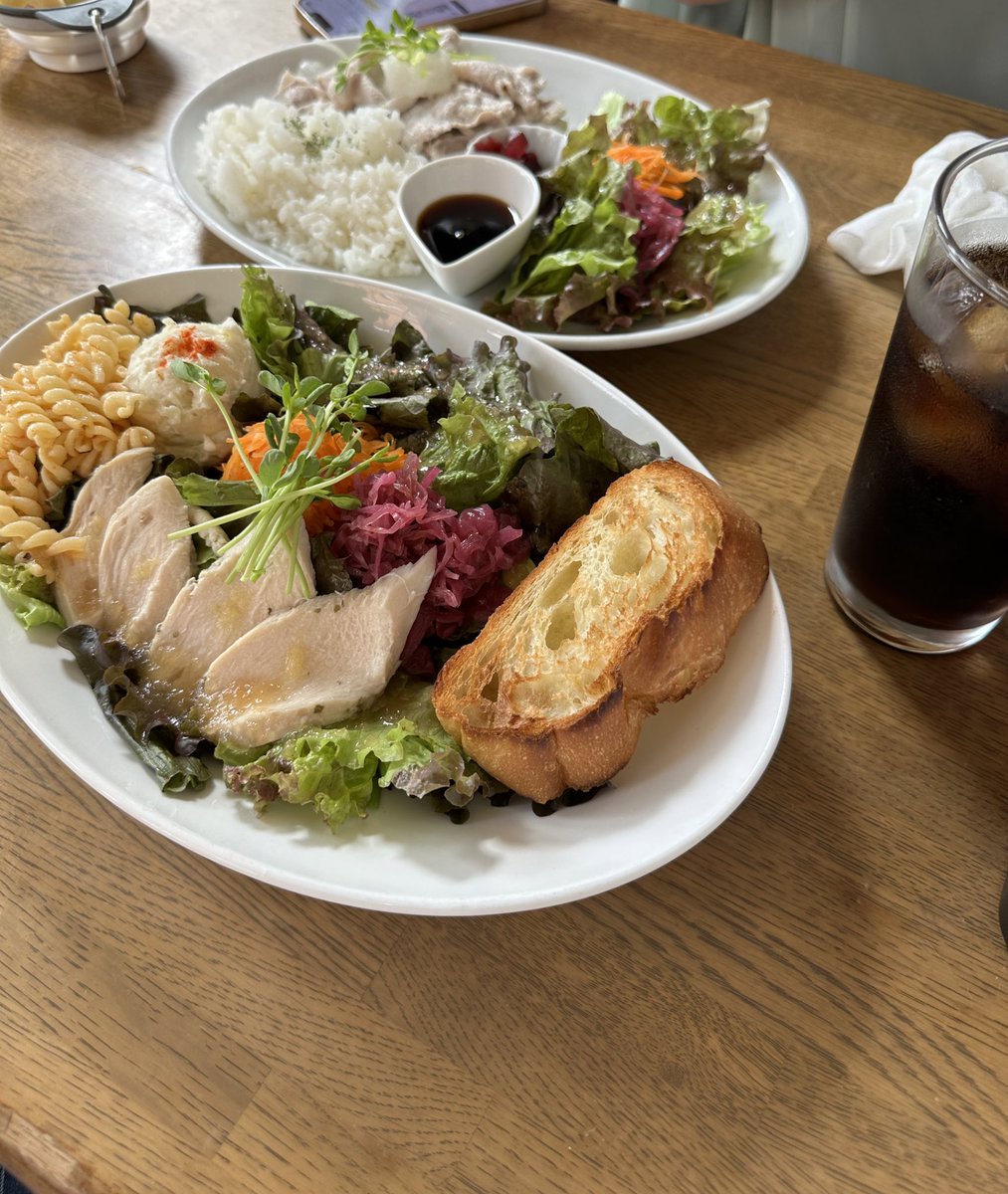 sui_spitz's tweet photo. こないだ行ったカフェ美味しかった〜っ https://t.co/oNKoFJQ9os