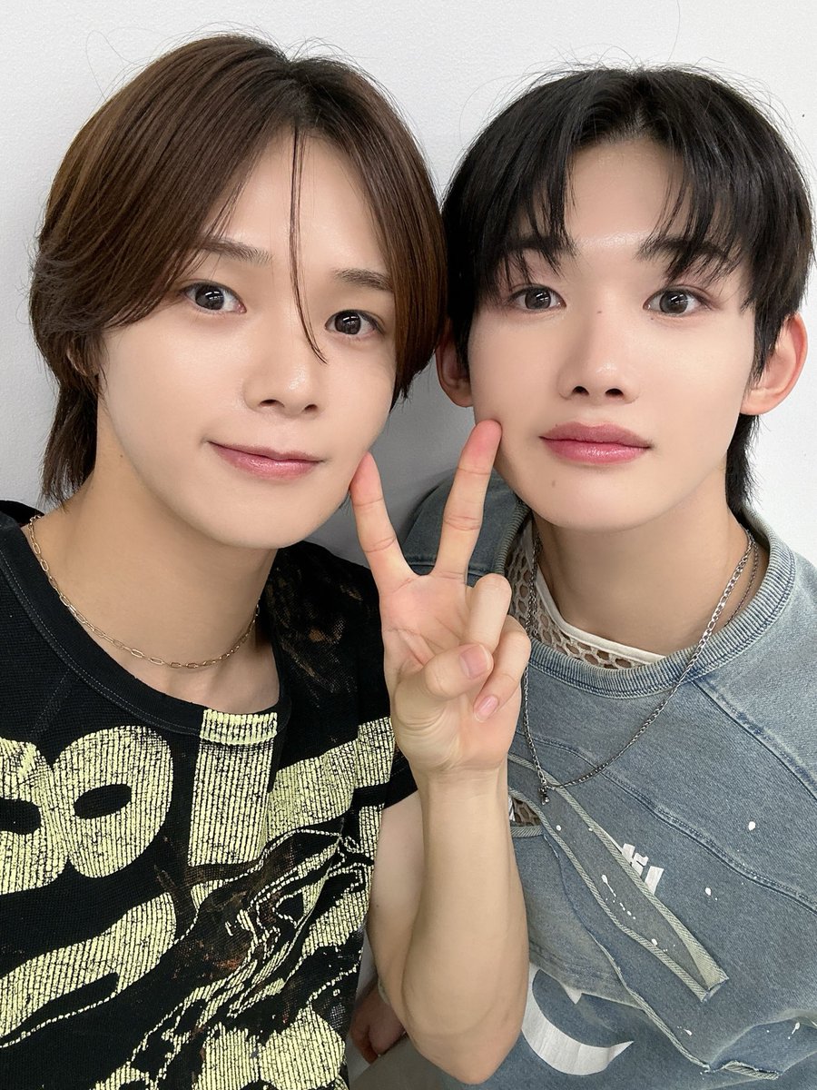 andTEAM_members's tweet photo. 케밥즈🤍💚ケイジョー

#andTEAM #K https://t.co/WQ6A40kYcO
