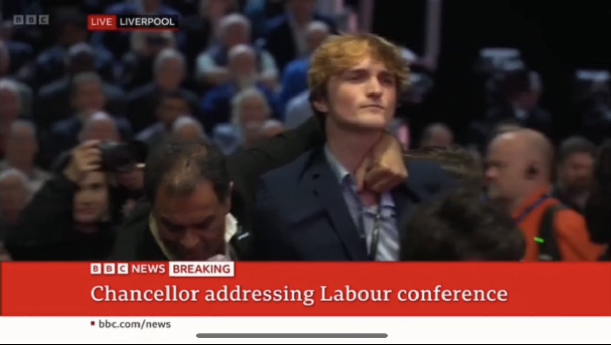 BREAKING: We just took on Rachel Reeves at the Labour Party conference in Liverpool over Israeli arms sales and failure to act on the climate.