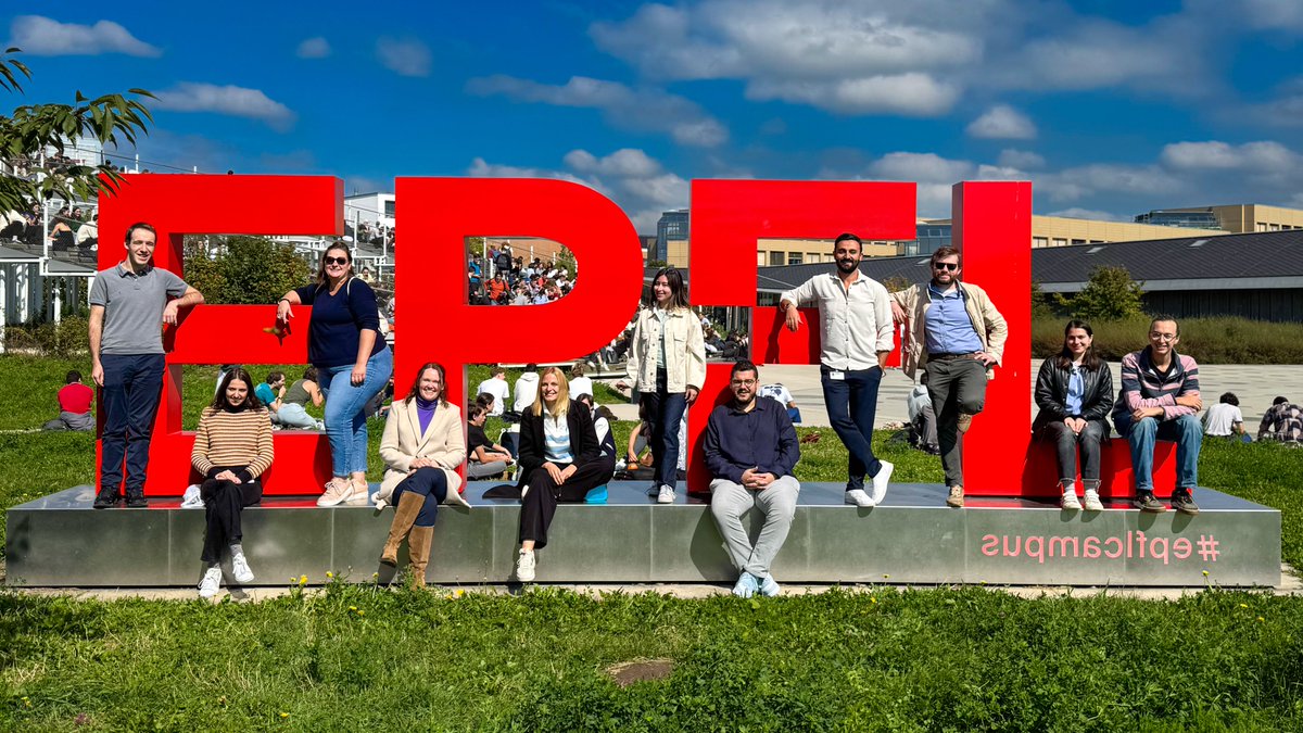 SteinauerLab's tweet photo. A little over a year since LIBN began, and it’s amazing to see how the lab has evolved  🦠(pun intended)!
#newlabpicture #ScienceJourney https://t.co/U2zwtvuuBY