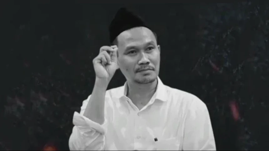 filsafatmu's tweet photo. "Nikmati seadanya jangan meniru mereka yang punya segalanya."  

[Gus Baha] https://t.co/mjgBd8qC0C