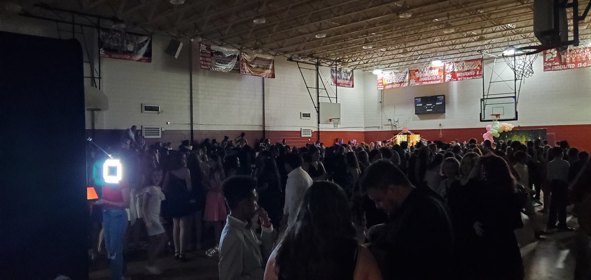 Donny Burnett tweet media