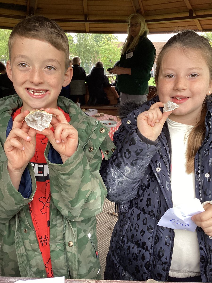 Jerry Clay Academy (@jcawakefield) on Twitter photo Year 3 have enjoyed outdoor learning this morning. We hunted around the field for geodes, we cracked them open to find crystals inside. Then, we added precious stones to clay. #geode <a href="/JCA_Science/">Jerry Clay Academy Science</a> Year 3 have enjoyed outdoor learning this morning. We hunted around the field for geodes, we cracked them open to find crystals inside. Then, we added precious stones to clay. #geode <a href="/JCA_Science/">Jerry Clay Academy Science</a>