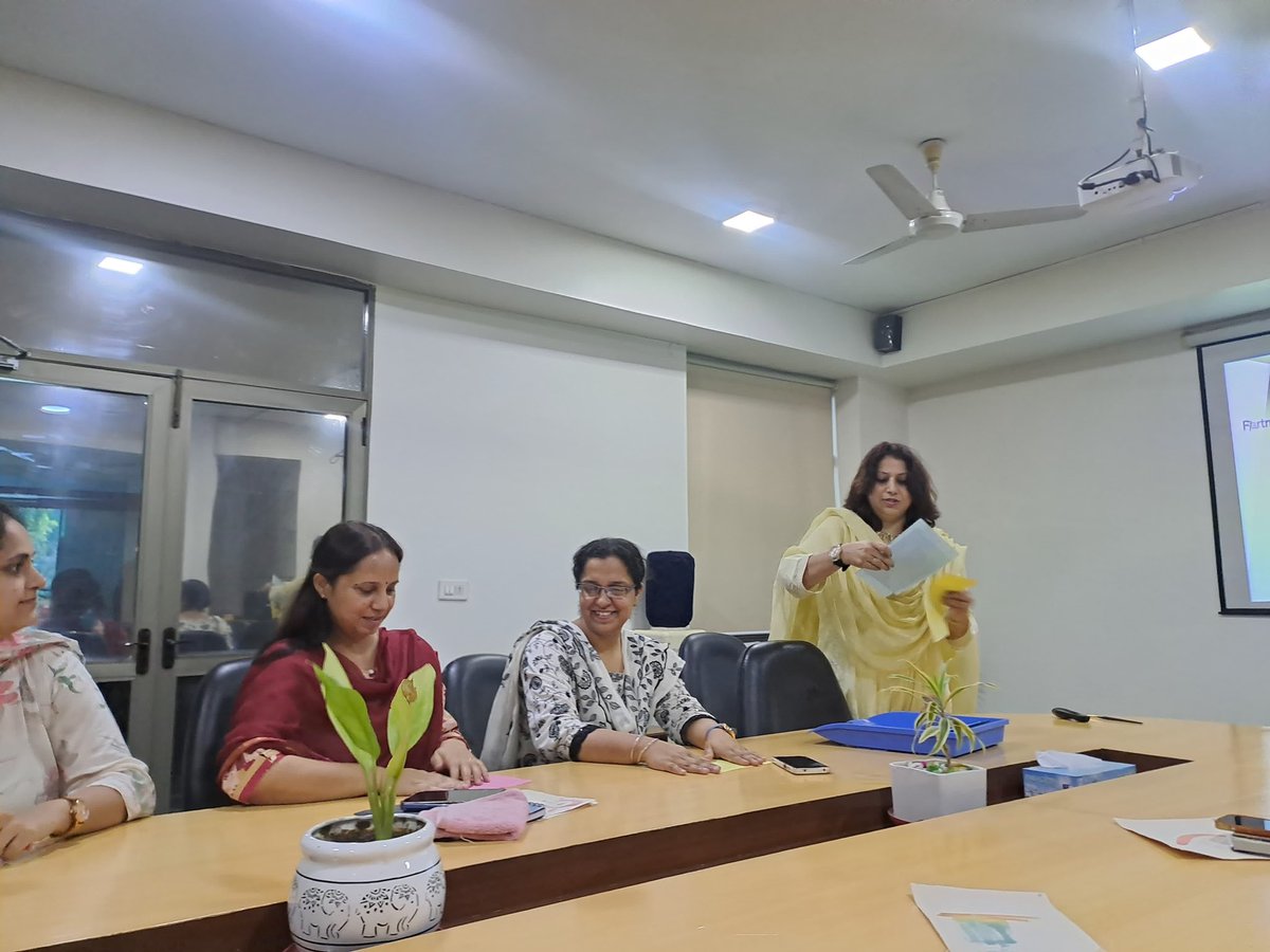 Ekta Kandhari tweet media