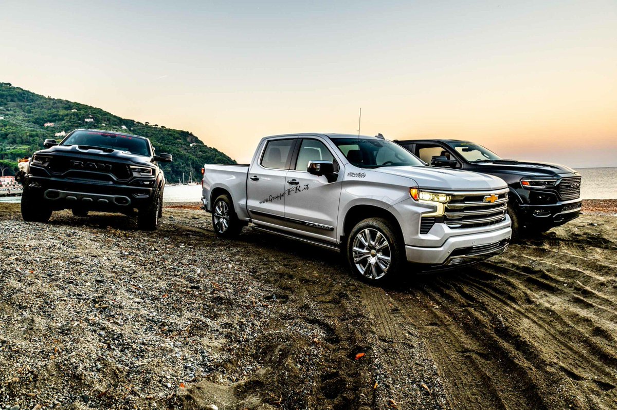 VisualProject73's tweet image. 📸 Shooting fotografico per GRUPPO FR - Un anno dopo! 🎉

👀 Date un&apos;occhiata al nostro lavoro:

#GruppoFR #FRCar #AutoDiLusso #NoleggioDiLusso #FotografiaAuto #ShootingAziendale #VisualProject #MarketingAutomotive #ConcessioanriAuto #BrandAutomotive 👉 visualproject.it