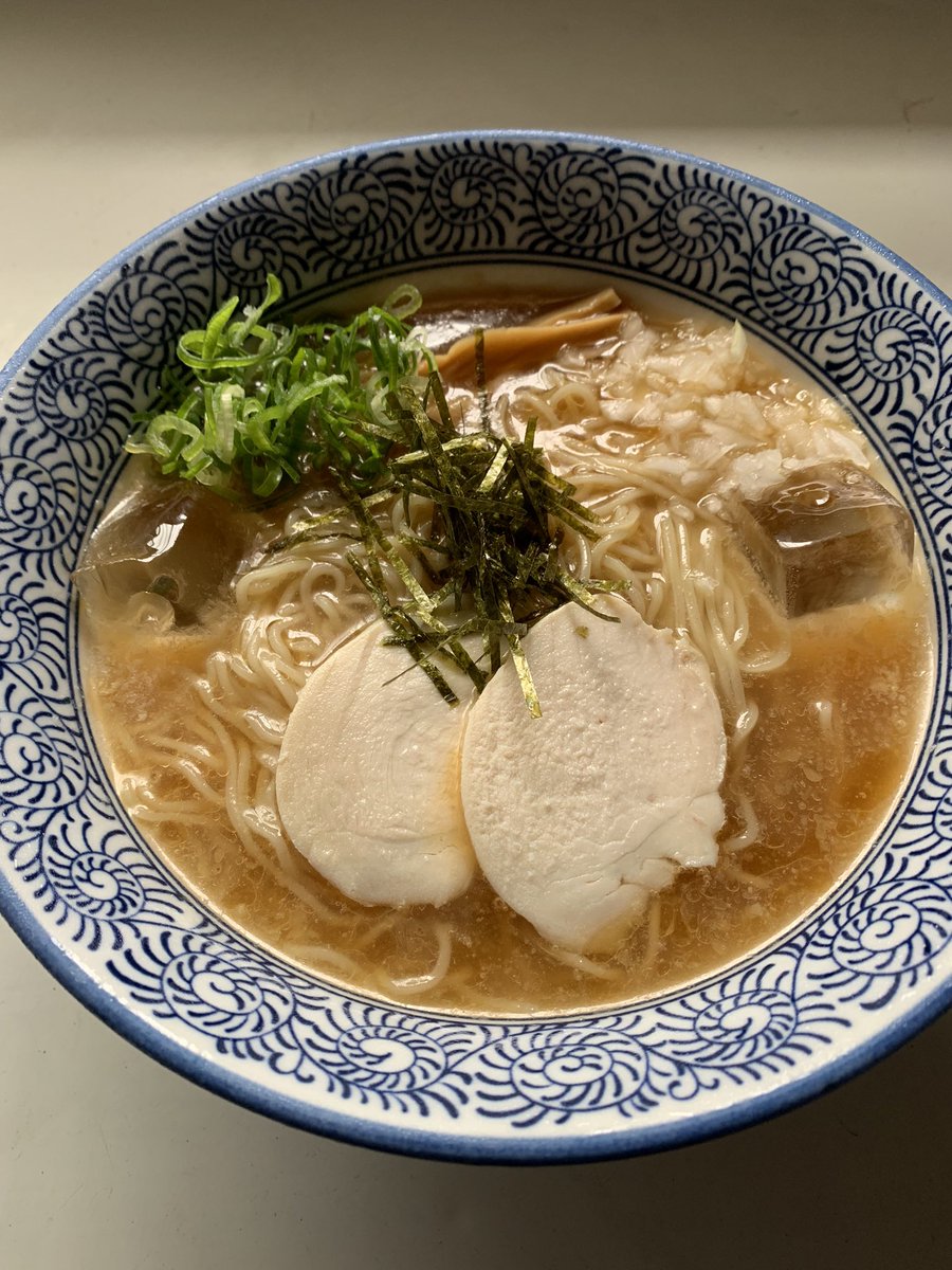 nabesuke21's tweet photo. 夜は大分涼しくなってきましたね！
今年の夏は特に暑かったですね🥵

例年より期間を延長していた夏季限定の冷やし鶏そばは、9月いっぱいで終了とさせて頂きます🍜まだ食べていない方、今月なら間に合いますよ🍜
今週も是非お待ちしております🍜🍜🍜 https://t.co/VKmjUGLHmb