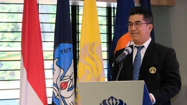 Heri Hermansyah Terpilih Jadi Rektor Universitas Indonesia 2024-2029: Heri Hermansyah terpilih sebagai Rektor Universitas Indonesia (UI) periode 2024-2029. Ia mengalahkan dua calon lainnya, yaitu Teguh Dartanto dan Ari Fahrial Syam. Dilansir Antara, Heri… dlvr.it/TDZbv7