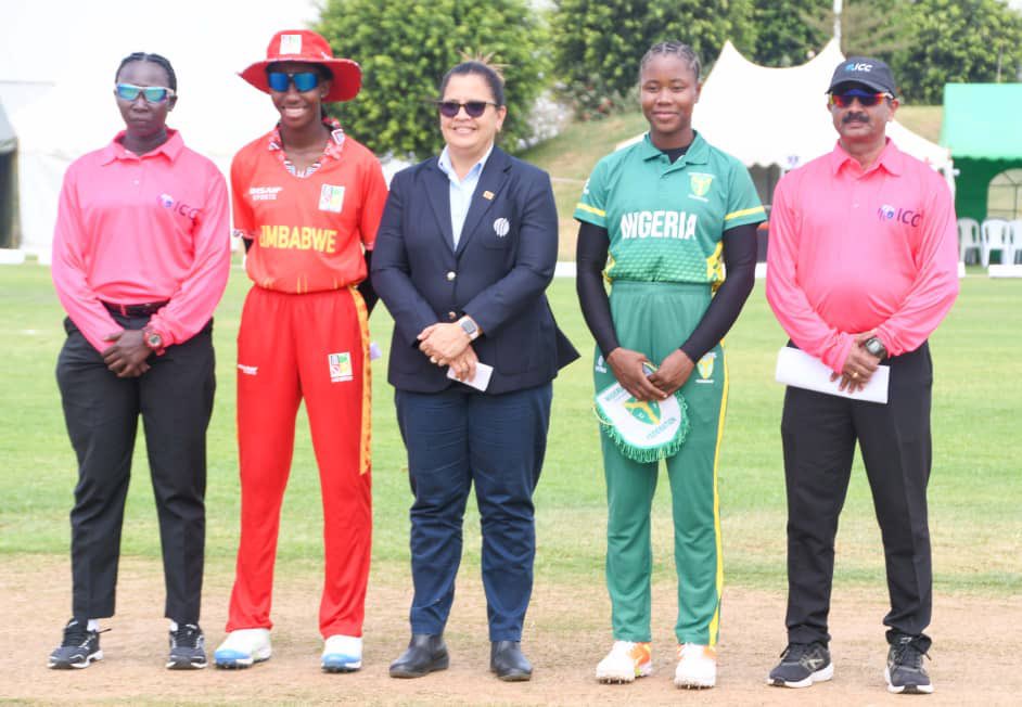TheMiddleStump2's tweet photo. Nigeria U19 W vs Zimbabwe U19 W.
Toss : Zimbabwe U19 W opt to bat
#themiddlestump
#nigeriacricketfederation
#JuniofemaleYellowGreens
#U19AWWCQualifier https://t.co/g7i0p1KHun