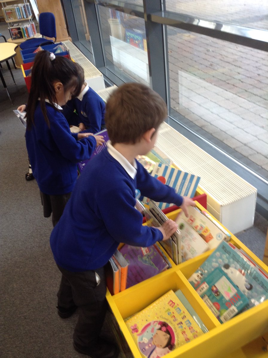 Miss Blocksidge tweet media