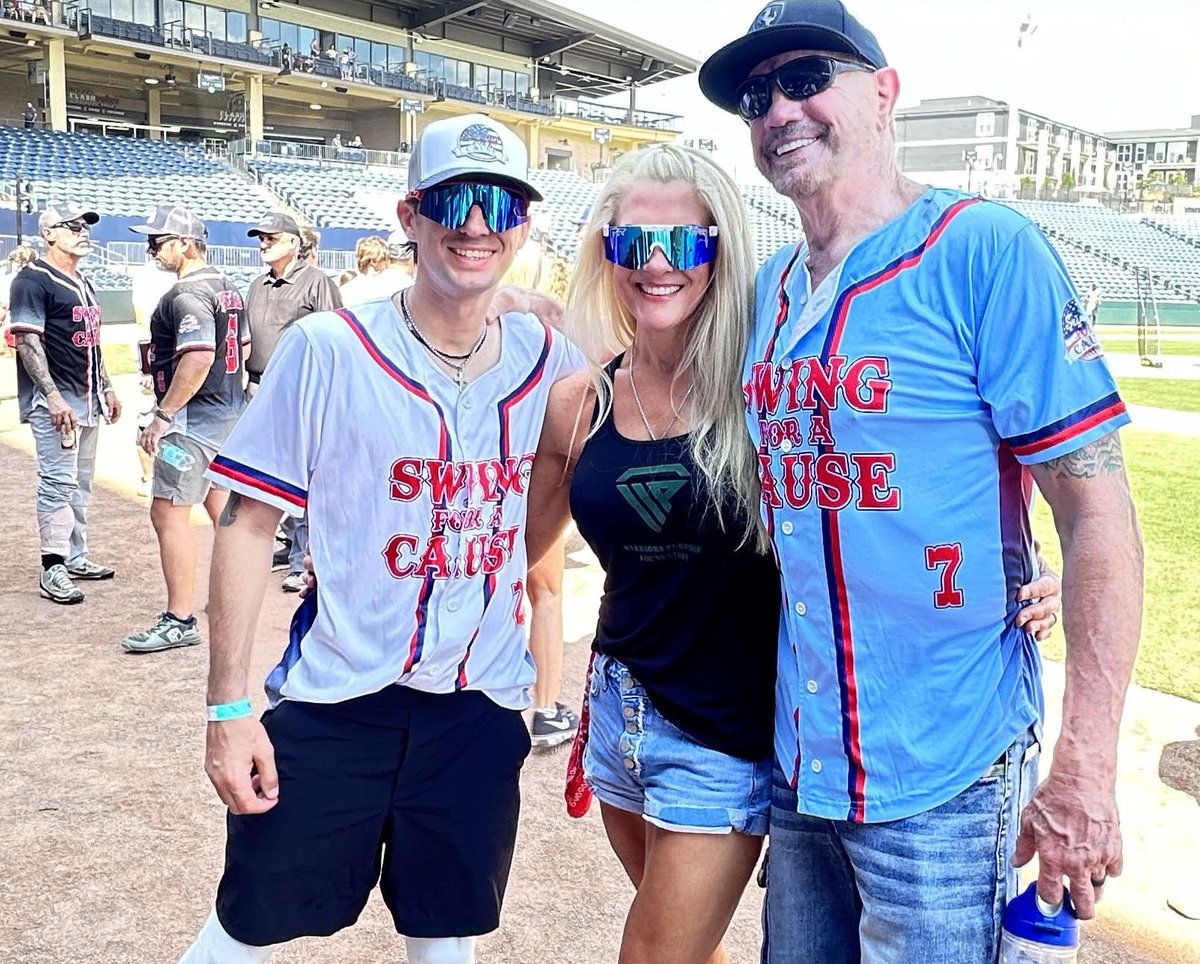 RealDDP's tweet photo. #SwingForACause yesterday at Coolray Field in Lawrenceville, Georgia!
Awesome experience, great people, and a worthy cause!
@PaygeMcMahon @AJStylesOrg @JuddLormand https://t.co/fjA4LrcKjg