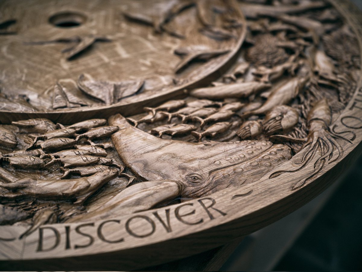 CallumGRobinson's tweet image. It&apos;s 5am here in Vancouver, and as I pack my gear to head 500 miles up the coast towards Alaska - with the sound of rain lashing on the window and the wind clearing its throat - I&apos;m feeling very lucky indeed.

Oak carving by my father
Image by @duncphoto

#Ingrained