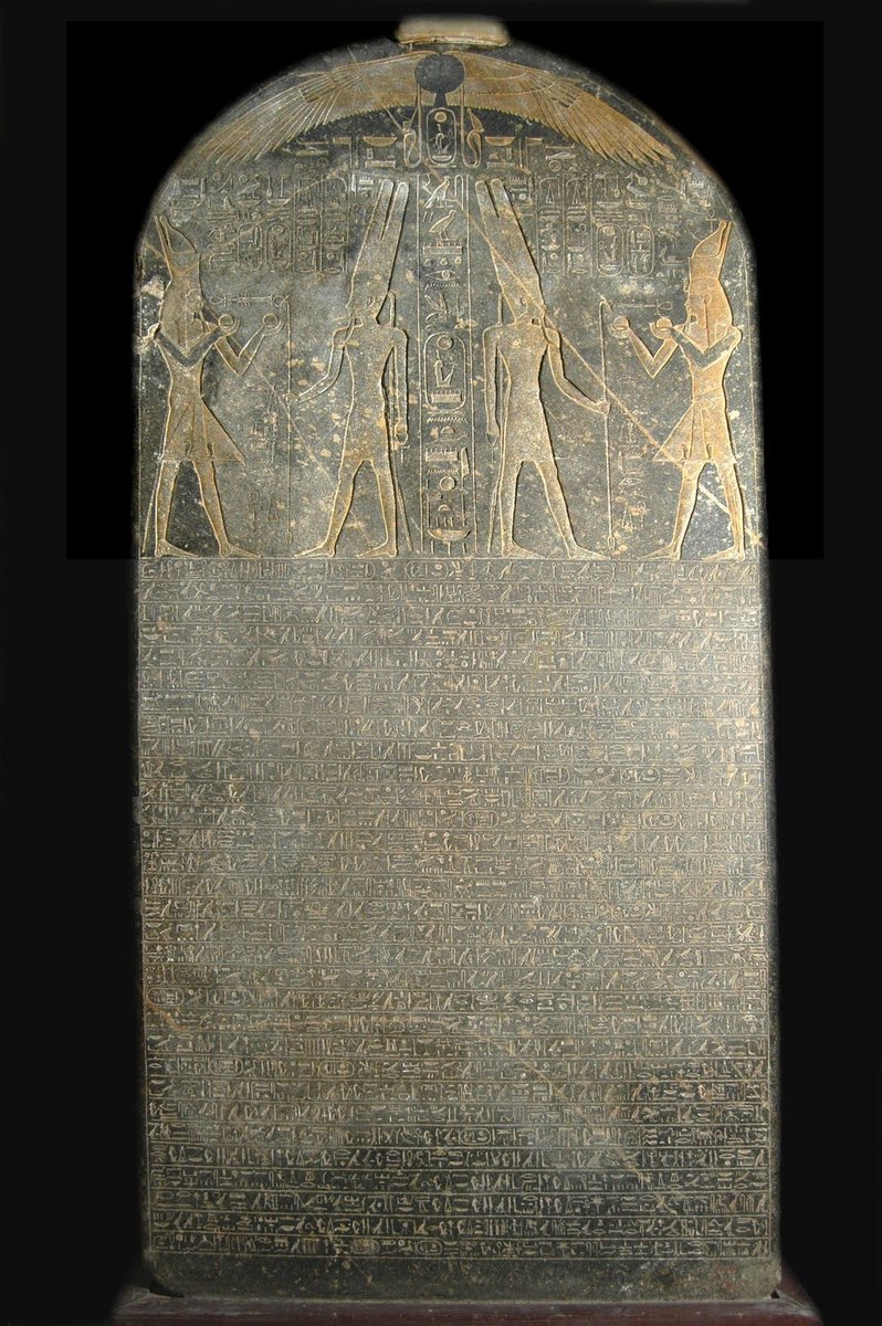 "طُهّرت كنعان من كل شر، واقتيدت عسقلان، وتم الاستيلاء على تلّ الجزر، وصارت ينوعام (تلّ قامون) معدومة الوجود كأنها لم تكن، واستبيح #إسرائيل ولا وجود لنسله"
.
هذا ما نُقش على مسلة الفرعون مرنبتاح تخليداً لانتصاره على الكيان السياسي اليهودي في أرض كنعان قبل 3200 سنة.
#فلسطين
#لبنان