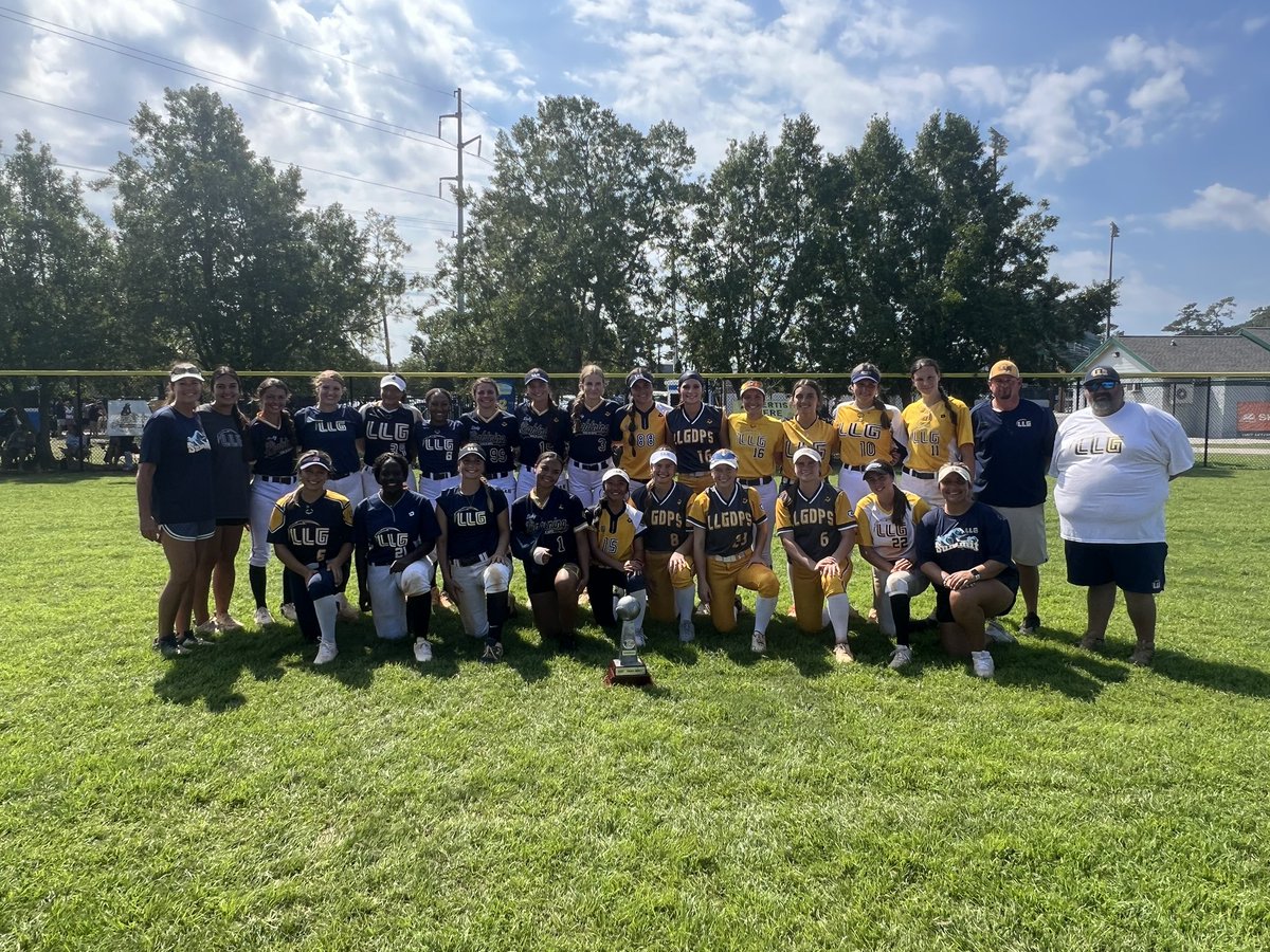LLG_MW's tweet photo. Only fitting for a group this talented to end it in a 2-2 tie in the 8th. Congrats to all of our @Org_LLG Navy vs Gold Game players! We are proud of you & wish you the best as you continue to prep for your college careers! #commitedplayers #llgfamily #lightitup #ileAp https://t.co/4wtEOIqXNH