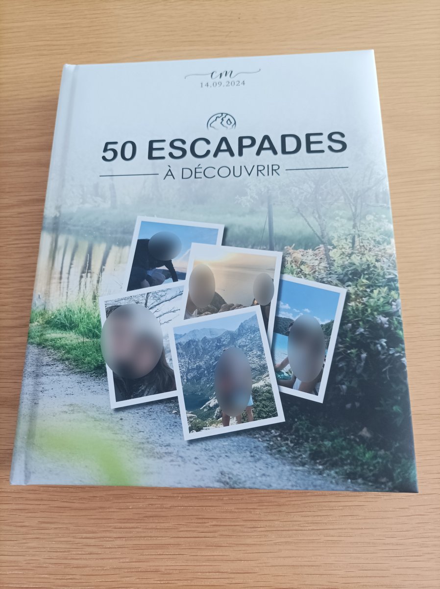 NGGraphisme's tweet photo. Réalisation d'un guide de voyage personnalisé il y a quelques jours. Ça donne envie de s'évader !
#Travelbook #Voyage #Vacances #LivrePhoto #Edition #InDesign #Graphisme #MiseEnPage https://t.co/AMXkplbYXD