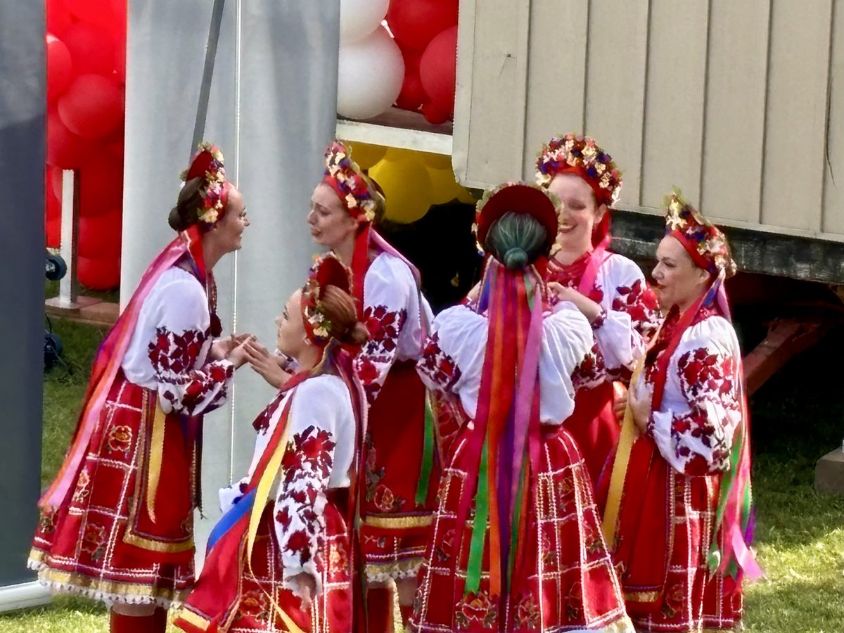 The 2nd Annual Ukrainian Festival in Carleton Place drew over a 1000 people throughout the day to Riverside Park. What an extremely well run, well planned event with over 100 volunteers working dozens of exhibits &amp; activities. 

Kudos to everyone involved. It was a terrific day!