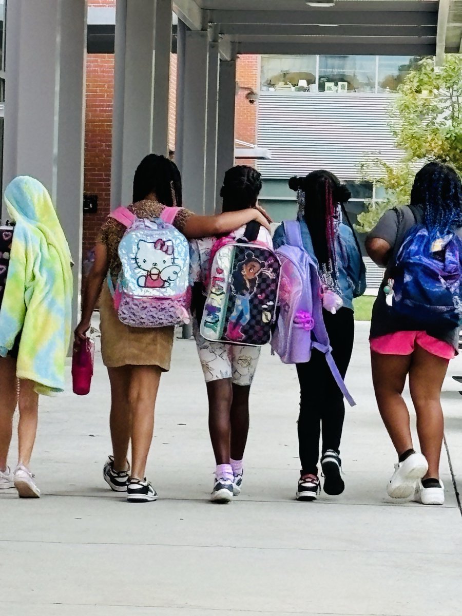 One of our Eagles was having a tough start to her day and the way her peers surrounded her with loving, encouraging words and a gentle touch was so powerful.
Our Eagles are SOARing in so many ways! ❤️ <a href="/MrsRCurtis/">Rhonda Curtis</a> <a href="/ambbyars/">Ashley Byars</a> <a href="/SEasternArea/">WCPSS Southeastern Area</a>