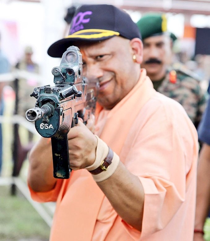<a href="/yadavakhilesh/">Akhilesh Yadav</a> राजनीति के लिए गरीबों को एनकाउंटर में मारना आसान है हिम्मत है तो इन गुण्डो का एनकाउंटर करके दिखाओ 

बर्जेश सिंह -106 मुकदमे
धन्नजय सिंह -46 मुकदमे
राजा भईया -31 मुकदमे
डा० उदयभान सिंह -83 मुकदमे
अशोक चन्देल -37 मुकदमे
विनीत सिंह-34 मुकदमें
बृजभूषण सिंह-84 मुकदमे
चुलबुल सिंह-53
