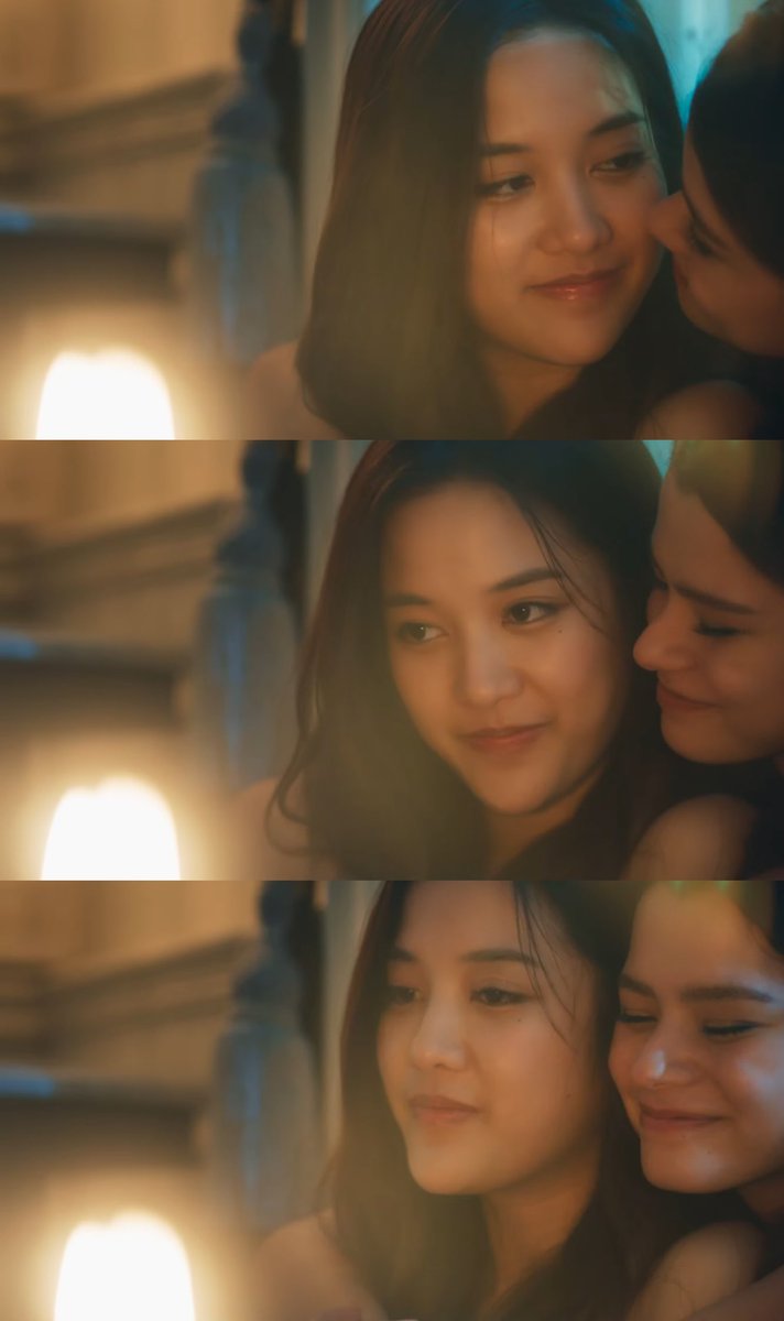 freenfanclub_'s tweet photo. ผู้ที่ได้ครองใจหม่อมเจ้าหญิงอนิลภัทร แห่งวังเศวตวาริทเห็นมีแต่หม่อมราชวงศ์ปิลันธิตาผู้เดียวนี่ล่ะค่ะ

รอยยิ้มแบบชนะเลิศ 😏

TLP HOT WRIST INTERTWINED
#ปิ่นภักดิ์EP8 #srchafreen https://t.co/FZvgEy5QGB