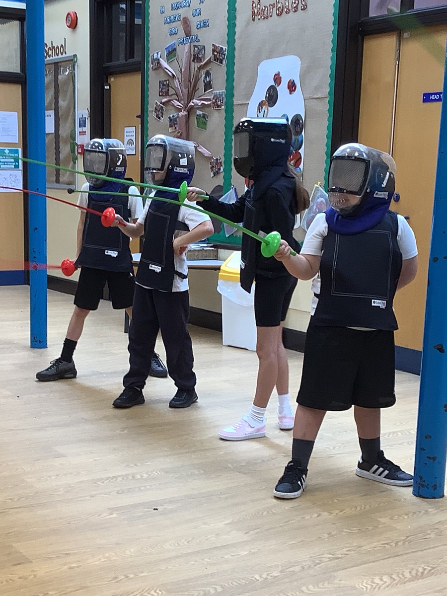 A super morning learning the wonderful sport of fencing! #EasPE