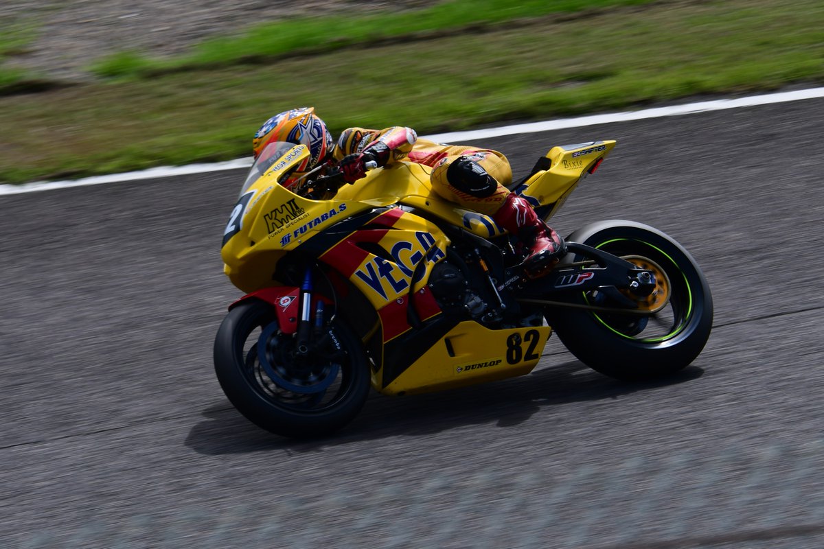 kzkr963's tweet photo. 2024鈴鹿サンデーロードレース第3戦
NAT ST1000
フタバ紙工 VEGASPORTS
#82 中野 涼真 選手

#鈴鹿サーキット
#鈴鹿サンデーロードレース https://t.co/JdxFXQ3uA1