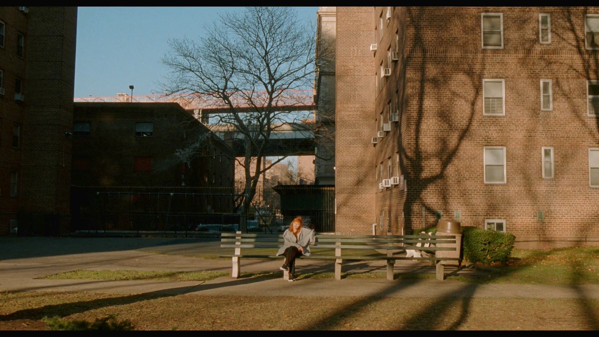 sammoUA's tweet photo. fuck, man, "His Three Daughters" is such a hard-hitter

stellar performances all around and just incredibly soft atmosphere with lots of nuance and feeling https://t.co/tIi3kog7os