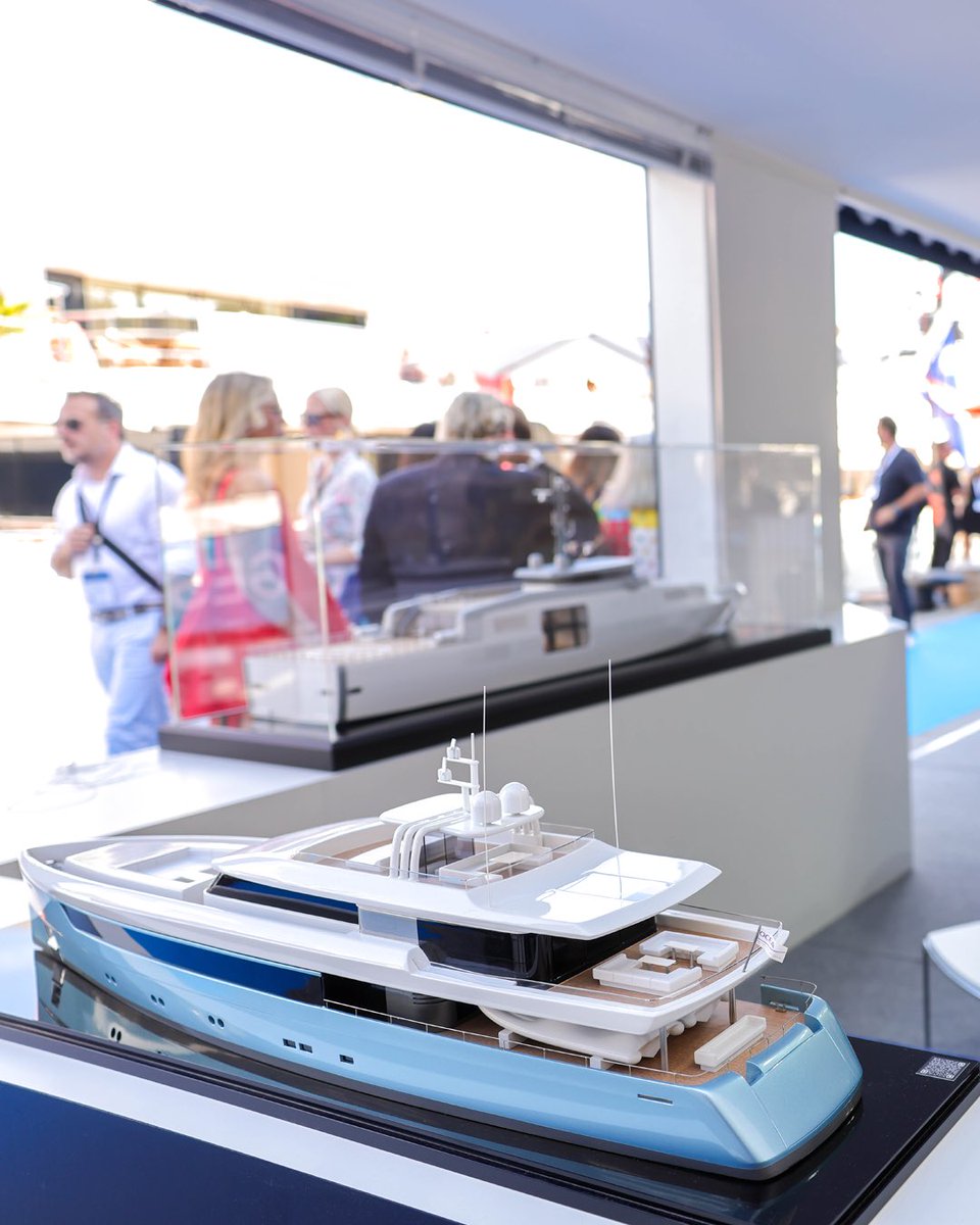 Caroli Com tweet media