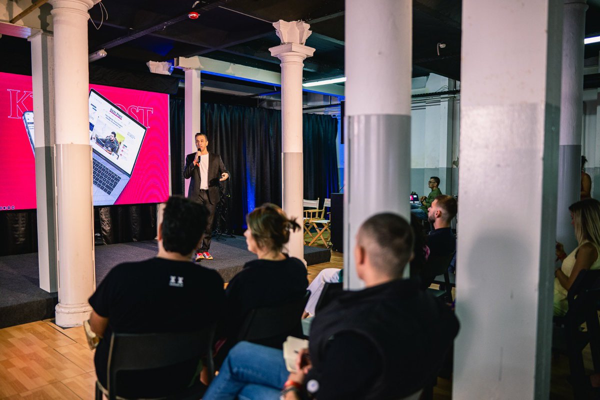 Weekend Media Festival tweet media