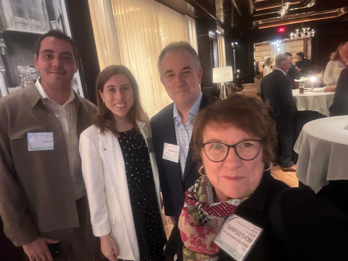 biocat_bioregio's tweet photo. 🌎 Ja som a Boston! La delegació catalana liderada per #Biocat assistirà al #WMIF2024 organitzat per @MGBInnovation
 
🤝 Han fet nous contactes en l'acte de networking de la Welcome VIP Reception del @MassGenBrigham
 
🔝 La catalana és la delegació més nombrosa de fora dels EUA. https://t.co/Cm7OkUuCQh