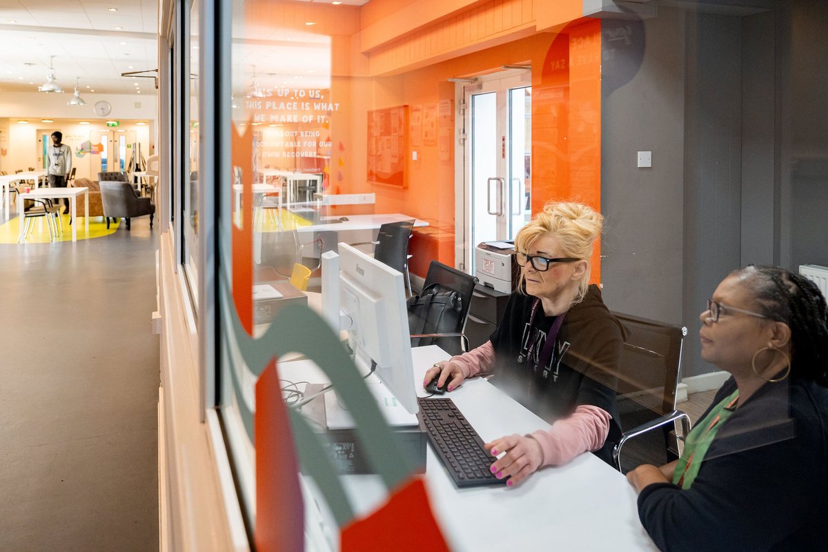 Are you, or is someone you know, looking for a rewarding career in homelessness? Last year we helped 352 people move away from homelessness in East London, and we're #hiring a Support Worker to help continue changing people's lives. Interested? Apply now: careers.your-place.org.uk/jobs/4978305-s…