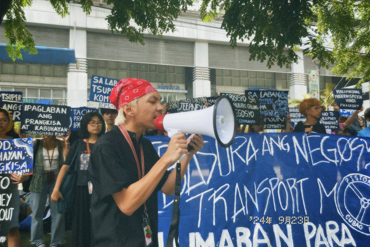 elijah_dakom's tweet image. sa laban ng tsuper, kasama ang komyuter! ✊💙

sumama at makiisa sa laban ng tsuper bukas, 24 September! magwewelga tayo! ✊💙

#NoToJeepneyPhaseout